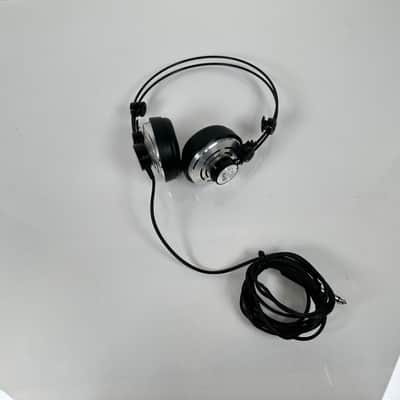 AKG K140 Vintage Studio Headphones image 7