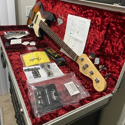 Fender 60th Anniversary American Jazz Bass 2005 - 2006 - 3-Color Sunburst image 2