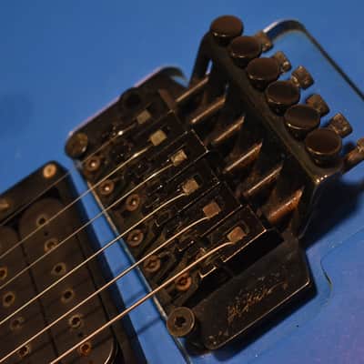 c. 1987 BC Rich USA Gunslinger Sky Blue Metallic Flip-Flop Finish w/HSC image 24