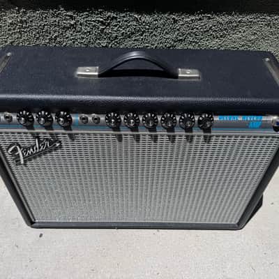 Fender '68 Custom Deluxe Reverb 2-Channel 22-Watt 1x12" Guitar Combo 2013 - Present - Black image 2
