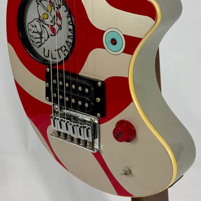 Fernandes UBB Z-03 Ultraman Electric Guitar 2000s - Silver image 4