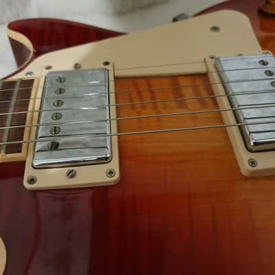 Gibson Gibson Les Paul Standard 2013 - Heritage Cherry Sunburst W/OHSC image 9