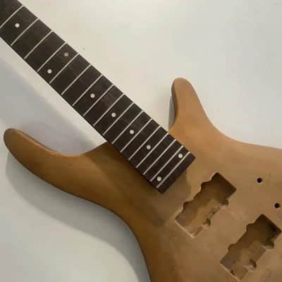 5 String Bass Mahogany Body with Maple Neck, Rosewood Fingerboard image 2