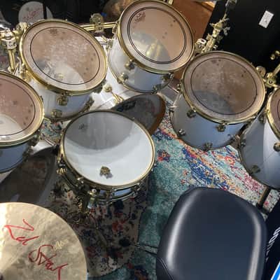 DW Zak Starkey's THE WHO, 8-Piece Tour Set with Rack and Matching Snare! 1988 - White/Gold Hardware image 14