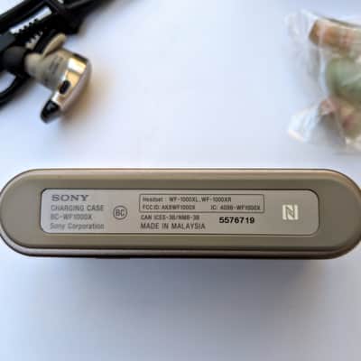 Sony WF1000X/NM1 Premium Noise Canceling True Wireless Headphones, Gold image 6