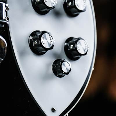 2015 Rickenbacker 620 jetglo image 8