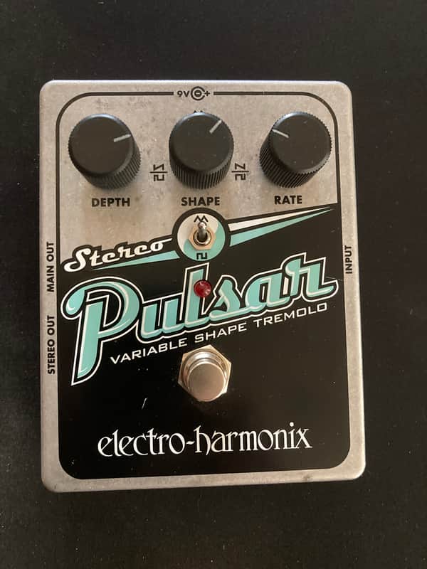 Electro-Harmonix Stereo Pulsar Analog Tremolo