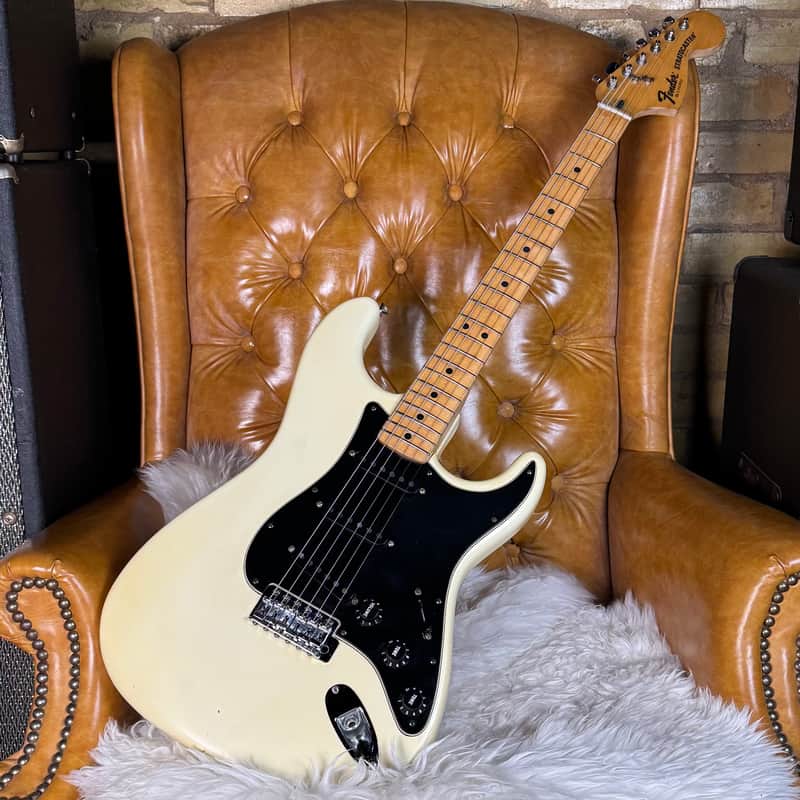 1980 Fender Stratocaster Vintage White / Black Pickguard & Pickups W/ Original Hardshell Case! image 1