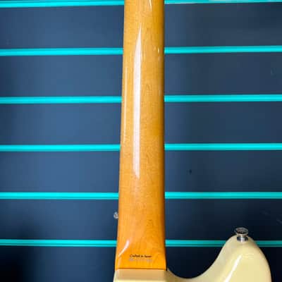 Fender MG-69 Mustang CIJ Vintage White 2006-08 Electric Guitar image 10
