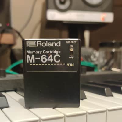 ROLAND M-64C ( AJuno 2,MKS-70, MKS-80, TR-707, TR-727, TR-909, JX-3P,JX-8P etc)