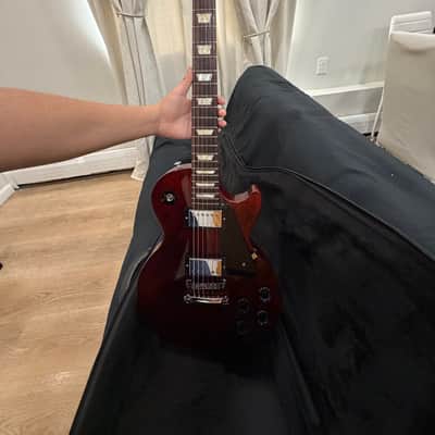 Gibson Les Paul Studio 2021 Wine Red image 3