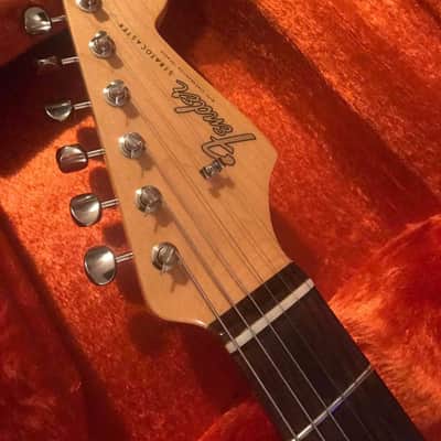 Fender American Vintage Hot Rod 60's Strat image 4