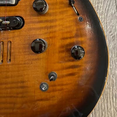 Godin LGX-SA 2012 - Cognac Burst AA Flame Top image 13