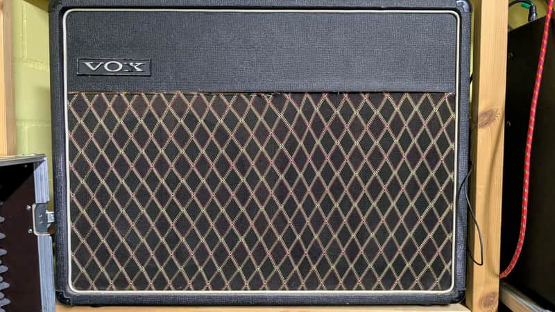 Vox AC30, UK, Silver Bulldogs image 1