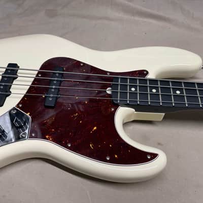 Partsbass 2017 Fender Jazz Bass Body + Status P-style Graphite Neck 4-string Bass 2017 image 5