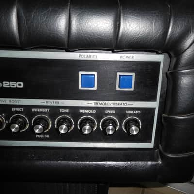 Vintage 1972 Kustom K250-4 Solid State 250 Watt Tuck & Roll Head! image 4