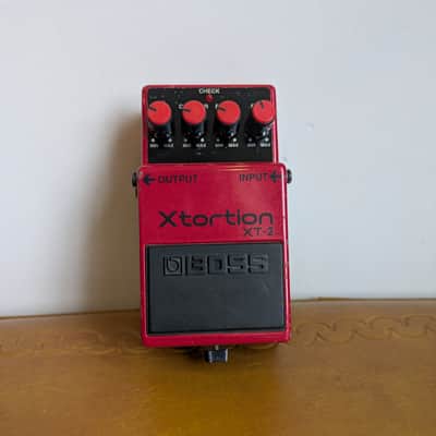 BOSS XT-2 Xtortion　ギターエフェクター XT-2 Xtortion（エクストーション / ディストーション） │ BOSSマニア