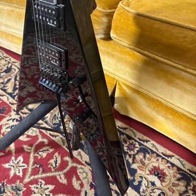 Jackson King V JS32 - Gloss Black image 5