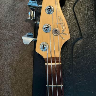 Fender American Deluxe Jazz Bass with Rosewood Fretboard 1997 - 1998 - Teal Green Metallic image 6