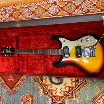 Mosrite The Ventures 1965/1966 - Sunburst image 3