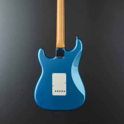 Fender Vintera II 60's Stratocaster - Lake Placid Blue image 4