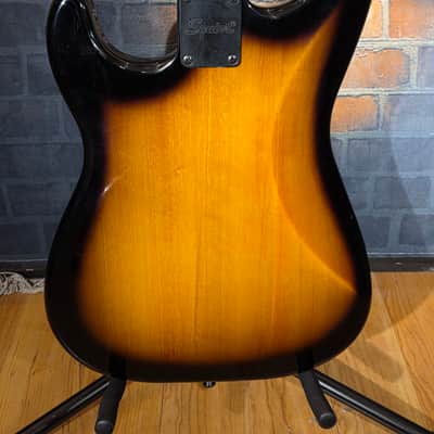 Squier Stratocaster HSS 2-Color Sunburst New Strings Set Up & Bag image 14