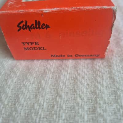 Schaller 6 Chrome Locking Tuners -70/-80 - Chrome image 4