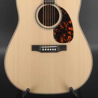 Larrivee D-40 MH Legacy Series Sitka Spruce Mahogany image 2