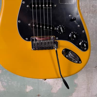 Fender Player II Modified Stratocaster with Maple Fretboard 2025 - Present - Sunshine Yellow image 3