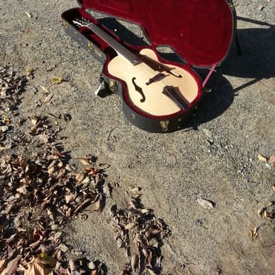 American Handmade Galloup Guitars Archtop Electric Natural Maple (Student) image 3