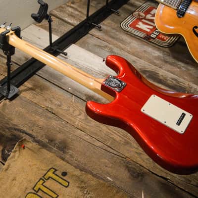 Fender 50th Anniversary American Series Stratocaster with Maple Fretboard 2004 - Chrome Red image 14