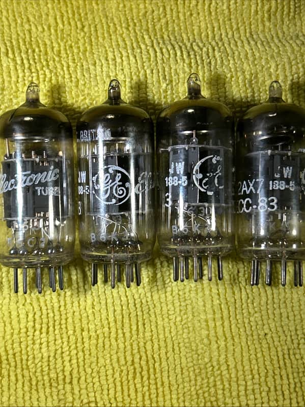 Mullard GE 12AX7/ECC83 1966 - Nice labled Glass image 1
