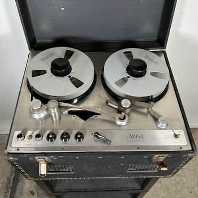Vintage Ampex 300 Transport Reel to Reel w/ Original Case image 2