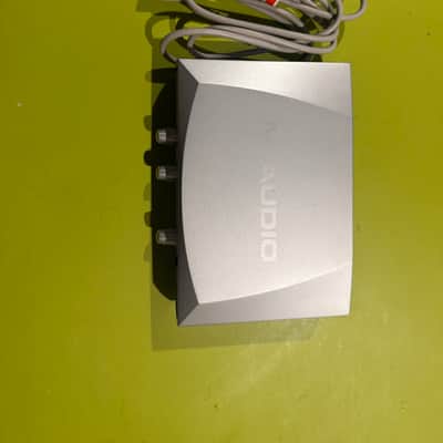 M-Audio Mobile Pre USB Preamp/Interface 2000s - White image 1