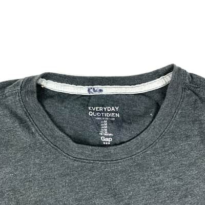 Gap T-Shirt Owned by Kiko Loureiro image 2