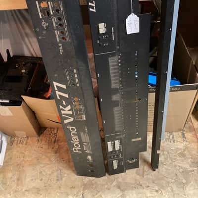 Roland VK 77 Panels