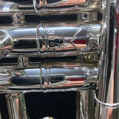 BACH STRADIVARIUS 239 CL SILVER PLATED image 3