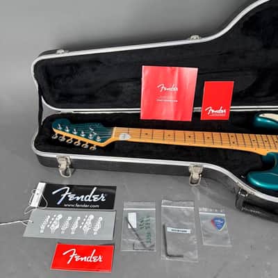 1995 Fender Stratocaster MN Ltd. Run Matching Head Papers orig Case image 11
