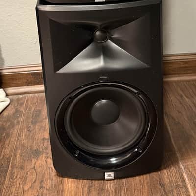 JBL LSR308 8