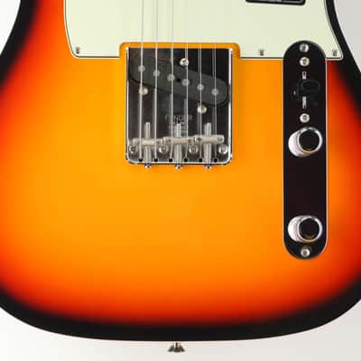Fender Vintera III Early 60s Telecaster Custom 3- Color Sunburst image 3