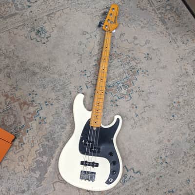Ibanez Roadstar II RB650 Bass - 1985 - White image 2