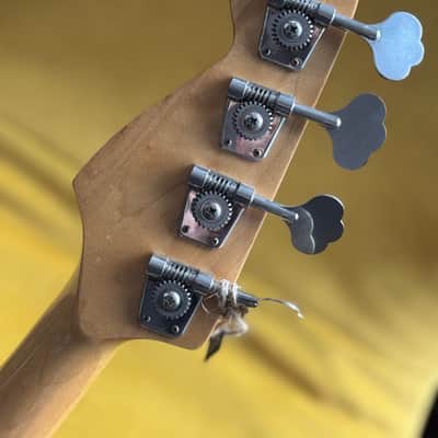 Fresher Personal Bass PB 3rd Gen. – Sunburst, Lawsuit era, 1977 - 1980 image 6