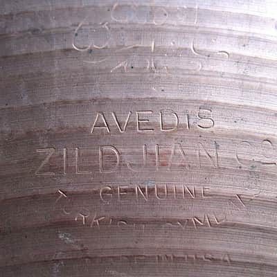 14" Zildjian A Paper-Thin Hihat Cymbal - Vintage image 5