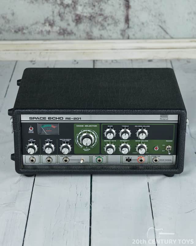 Roland RE-201 Space Echo Tape Delay / Reverb