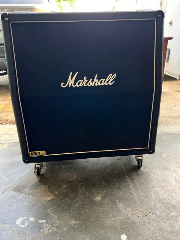 Marshall 1960A Lead 300-Watt 4x12" Angled Guitar Speaker Cabinet 1998 - Present - Black image 1