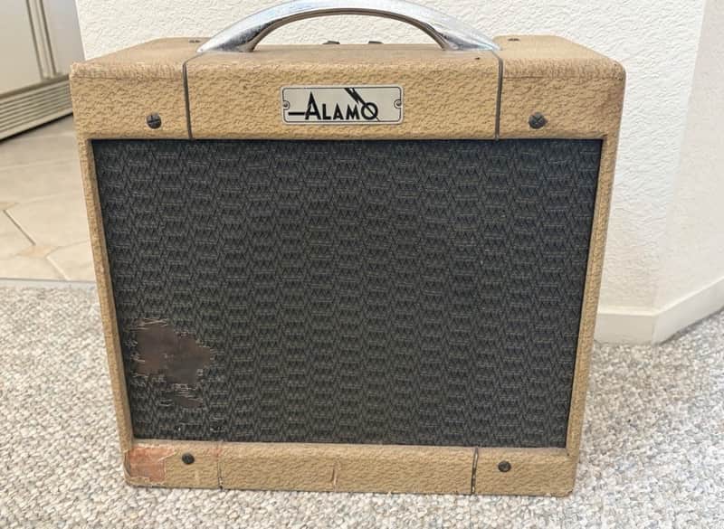 1950’s 1960’s Alamo Embassy 1x10 Combo Amp Guitar Amplifier Vintage Rare image 1