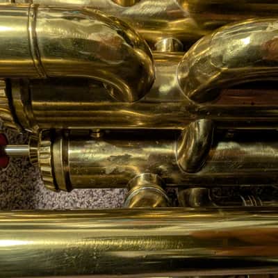 Conn 25J 1969 Brass image 4