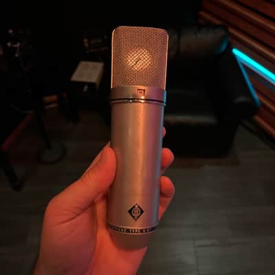 Vintage Neumann U 67 Large Diaphragm Multipattern Tube Condenser Microphone 1960s - Nickel image 3