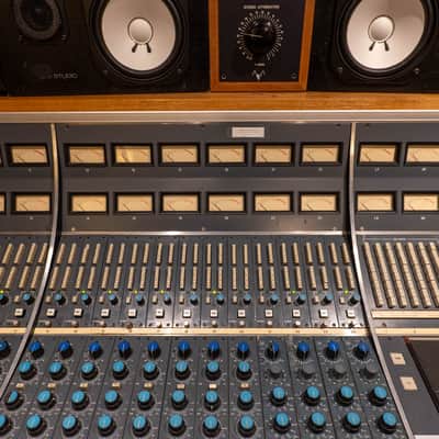 Neve 8068 Mixing Console 1970s - Blue/Grey image 6
