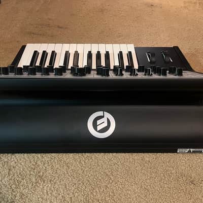 Moog Sub Phatty Analog Synthesizer image 4